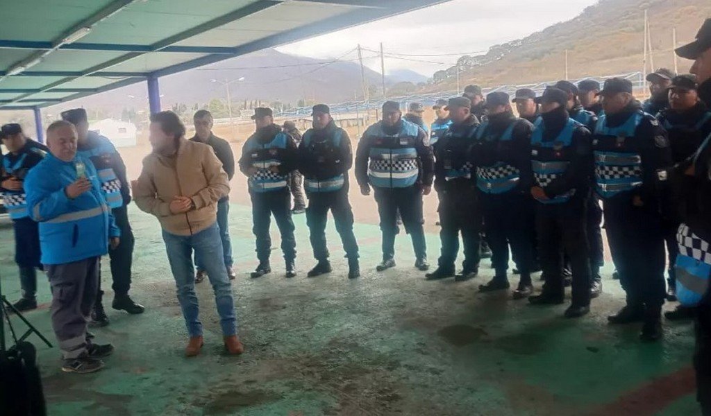 Capacitan a personal policial como Operadores de Cinemómetros