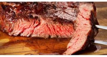 Qué es el líquido rojo que tiene la carne cruda: ni sangre ni agua