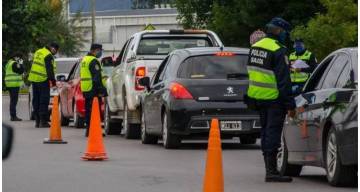 Lo que parecía basura terminó siendo droga: operativo en la Ruta 26 dejó tres detenidos