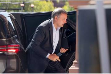 Manuel Adorni prepara carpetazos contra Massa, Grabois y Máximo para su informe en el Congreso