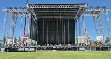 Tini Stoessel en Salta: despliegue colosal y preocupación por el césped del Martearena